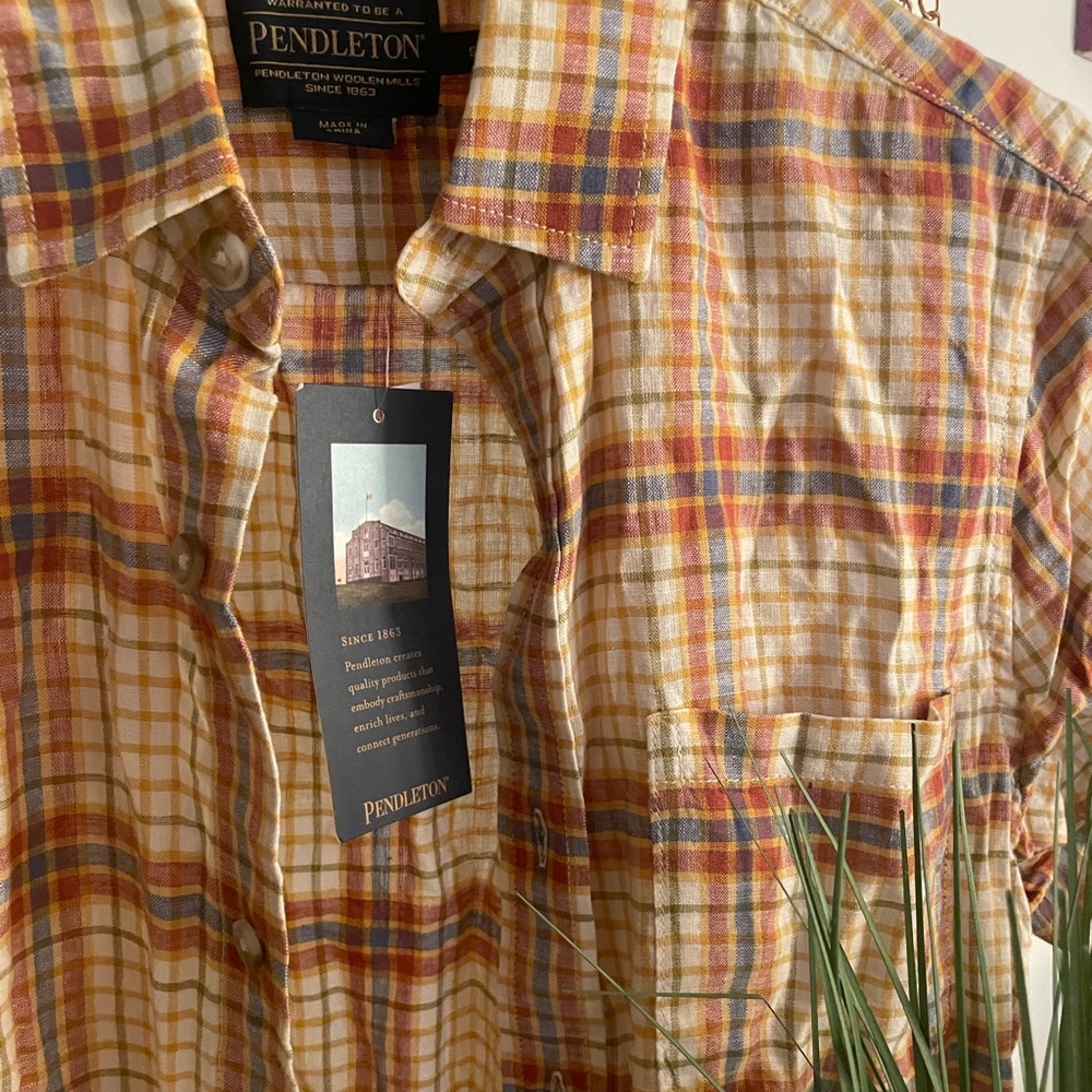 ⭐️BRAND NEW Pendleton Button up shirt